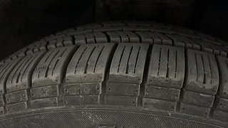 Used 2020 Mahindra XUV500 W7 Diesel Manual tyres RIGHT FRONT TYRE TREAD VIEW