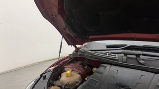Used 2020 Mahindra XUV500 W7 Diesel Manual engine ENGINE RIGHT SIDE HINGE & APRON VIEW