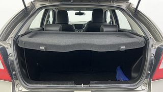 Used 2021 Maruti Suzuki Baleno Zeta Petrol Manual interior DICKY INSIDE VIEW