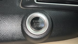 Used 2018 Honda Amaze 1.2 V i-VTEC Petrol Manual top_features Keyless start