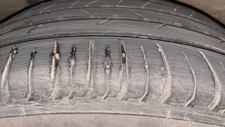 Used 2021 Hyundai Venue SX 1.0  Turbo Petrol Manual tyres RIGHT REAR TYRE TREAD VIEW