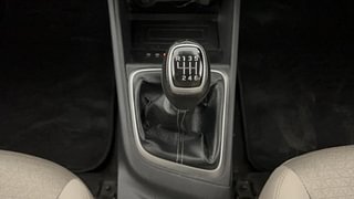 Used 2021 Hyundai Verna SX 1.5 MPi Petrol Manual interior GEAR  KNOB VIEW