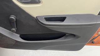 Used 2016 Maruti Suzuki Alto K10 LXi Petrol Manual top_features Door pockets