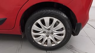 Used 2016 Maruti Suzuki Baleno Alpha 1.2 Petrol Manual tyres LEFT REAR TYRE RIM VIEW