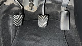 Used 2021 Hyundai Verna SX 1.5 MPi Petrol Manual interior PEDALS VIEW