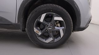 Used 2021 Hyundai Venue SX 1.0  Turbo Petrol Manual tyres RIGHT FRONT TYRE RIM VIEW