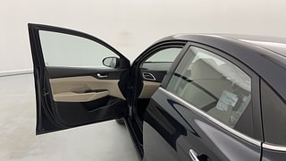 Used 2021 Hyundai Verna SX 1.5 MPi Petrol Manual interior LEFT FRONT DOOR OPEN VIEW