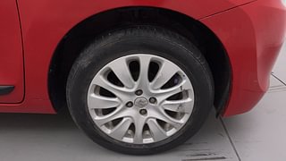 Used 2016 Maruti Suzuki Baleno Alpha 1.2 Petrol Manual tyres RIGHT FRONT TYRE RIM VIEW