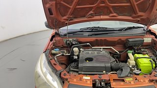 Used 2016 Maruti Suzuki Alto K10 LXi Petrol Manual engine ENGINE RIGHT SIDE HINGE & APRON VIEW