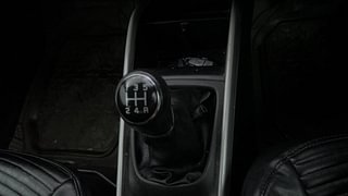 Used 2016 Maruti Suzuki Baleno Alpha 1.2 Petrol Manual interior GEAR  KNOB VIEW