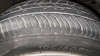 Used 2018 Honda BR-V S Diesel Diesel Manual tyres RIGHT FRONT TYRE TREAD VIEW