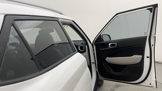 Used 2022 Hyundai Venue SX 1.2 Petrol Petrol Manual interior RIGHT FRONT DOOR OPEN VIEW