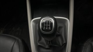 Used 2022 Hyundai Venue SX 1.2 Petrol Petrol Manual interior GEAR  KNOB VIEW