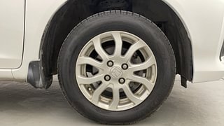 Used 2017 Honda Amaze 1.2 VX i-VTEC Petrol Manual tyres RIGHT FRONT TYRE RIM VIEW