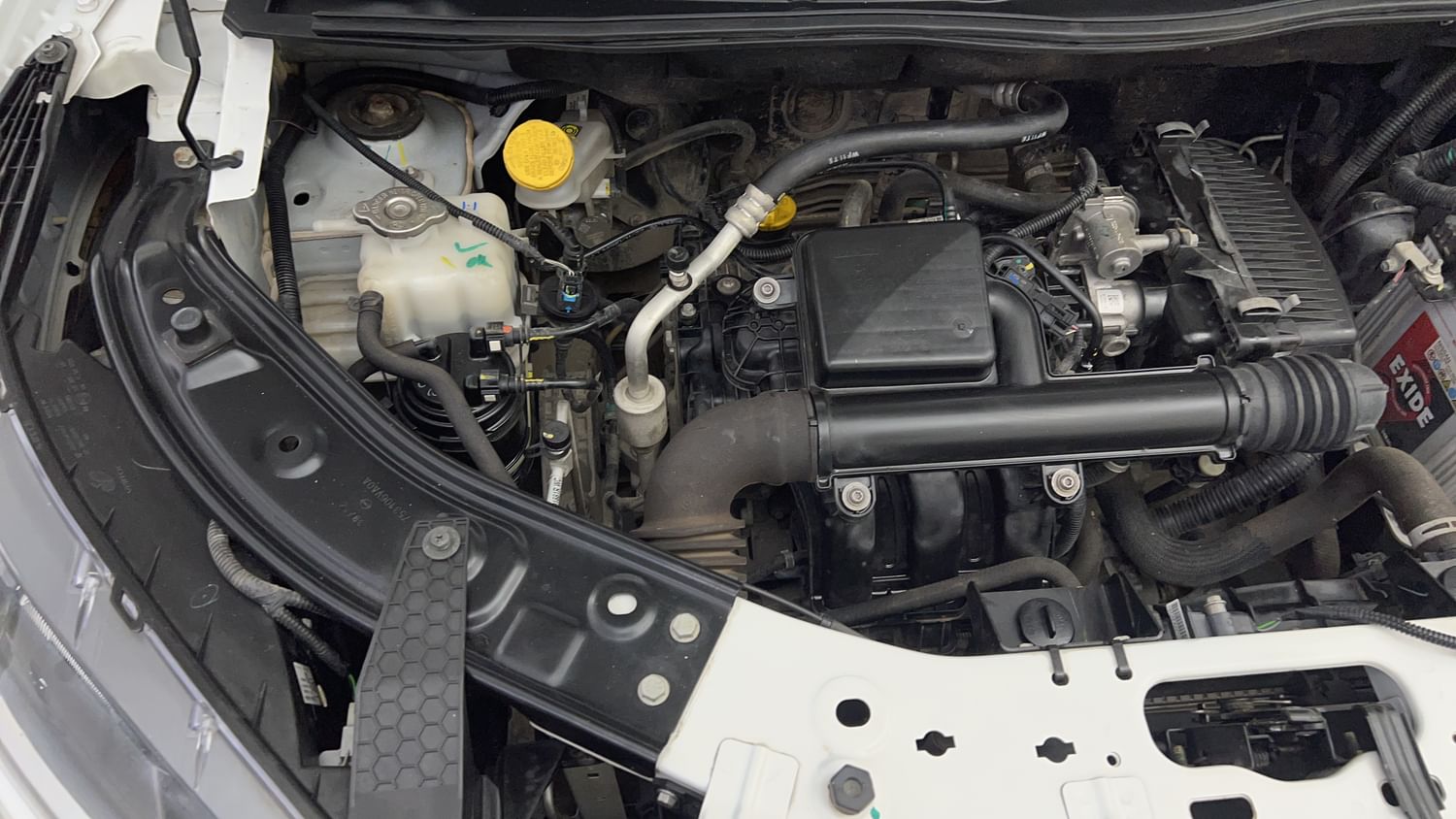 New Nissan Magnite engine ENGINE RIGHT SIDE VIEW