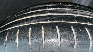 Used 2019 Maruti Suzuki Baleno Zeta Automatic Petrol Automatic tyres LEFT REAR TYRE TREAD VIEW
