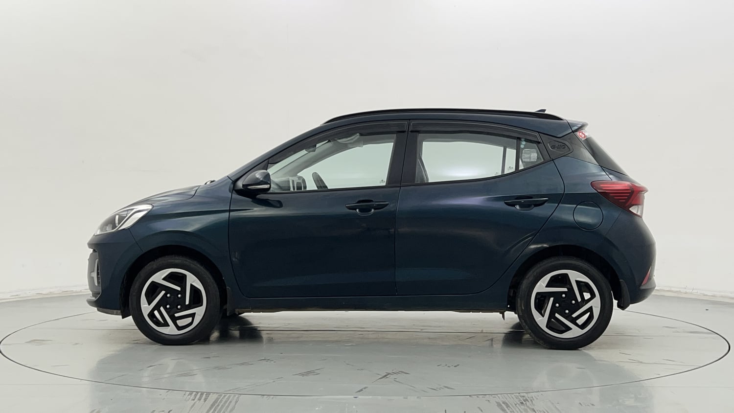 New Hyundai Grand i10 Nios exterior LEFT SIDE VIEW