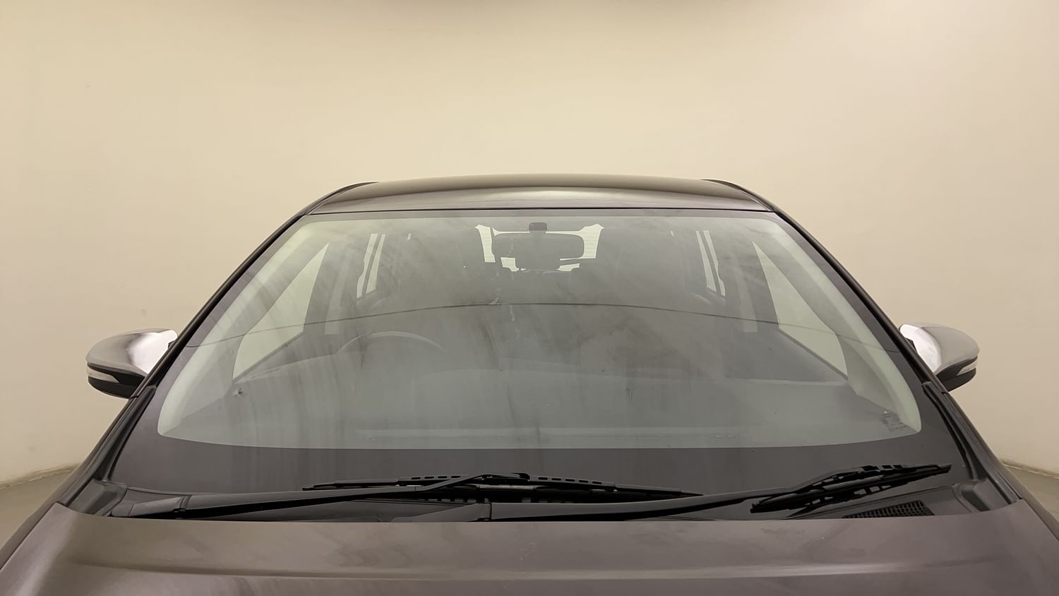 New Toyota Innova Crysta exterior FRONT WINDSHIELD VIEW