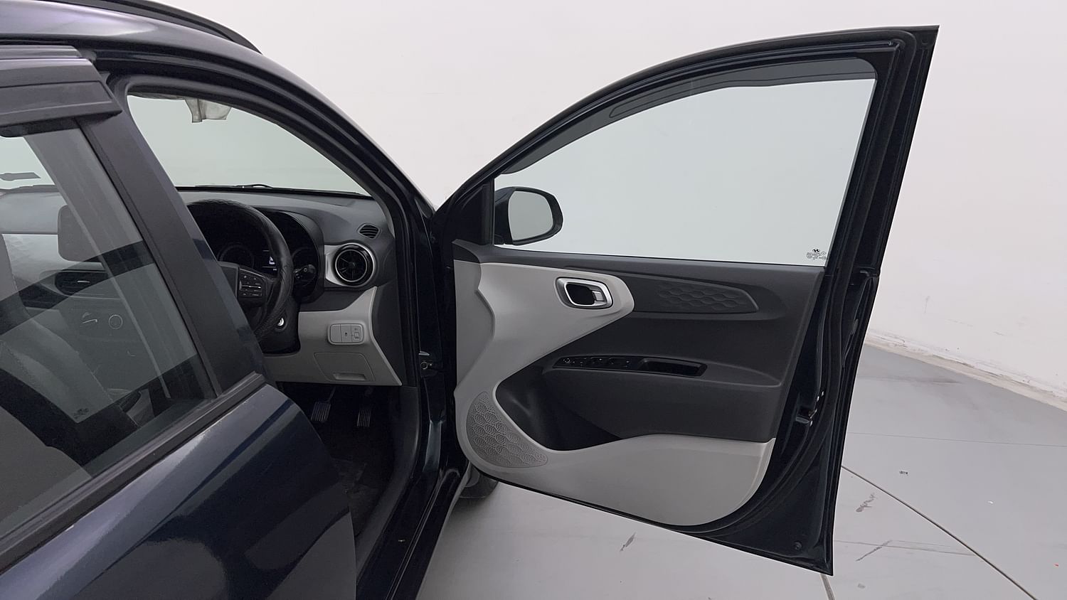 New Hyundai Grand i10 Nios interior RIGHT FRONT DOOR OPEN VIEW