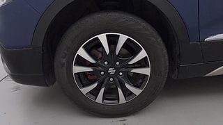 Used 2022 Maruti Suzuki S-Cross Alpha Petrol Manual tyres LEFT FRONT TYRE RIM VIEW