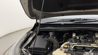 Used 2016 Toyota Innova Crysta 2.4 G Diesel Manual engine ENGINE RIGHT SIDE HINGE & APRON VIEW