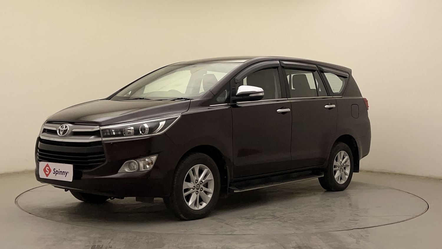 New Toyota Innova Crysta exterior LEFT FRONT CORNER VIEW