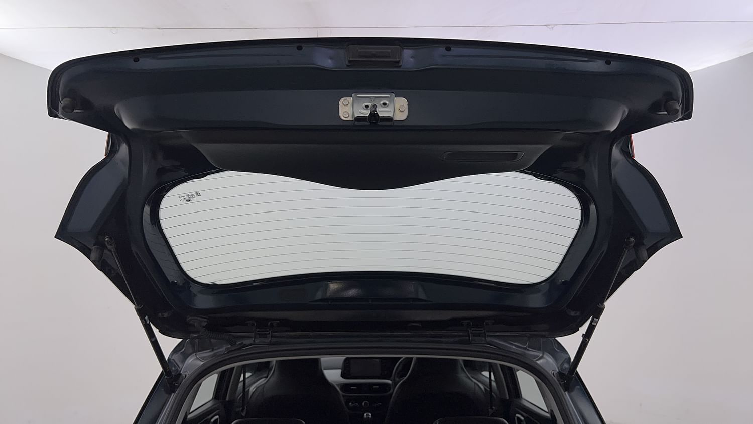 New Hyundai Grand i10 Nios interior DICKY DOOR OPEN VIEW