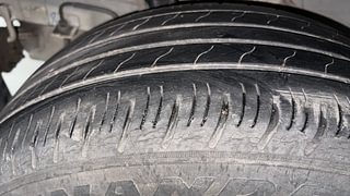 Used 2019 Hyundai Venue SX Plus 1.0 Turbo DCT Petrol Automatic tyres RIGHT REAR TYRE TREAD VIEW