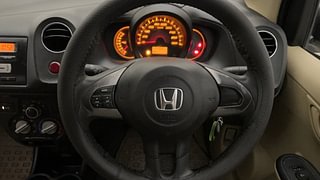 Used 2014 Honda Amaze 1.2L SX Petrol Manual top_features Steering mounted controls