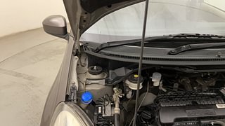 Used 2014 Honda Amaze 1.2L SX Petrol Manual engine ENGINE RIGHT SIDE HINGE & APRON VIEW