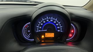 Used 2015 Honda Amaze 1.2 VX i-VTEC Petrol Manual interior CLUSTERMETER VIEW