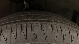 Used 2014 Honda Amaze 1.2L SX Petrol Manual tyres RIGHT FRONT TYRE TREAD VIEW