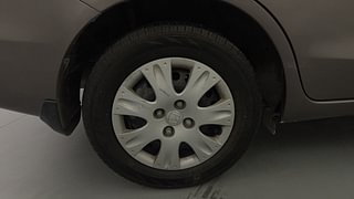 Used 2013 Honda Amaze 1.2 S i-VTEC Petrol Manual tyres RIGHT REAR TYRE RIM VIEW
