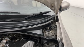 Used 2015 Honda Amaze 1.2 VX i-VTEC Petrol Manual engine ENGINE LEFT SIDE HINGE & APRON VIEW