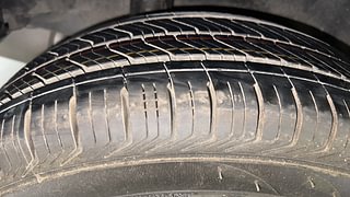 Used 2013 Honda Amaze 1.2 S i-VTEC Petrol Manual tyres RIGHT REAR TYRE TREAD VIEW