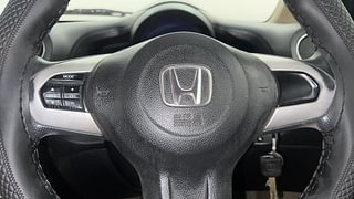 Used 2015 Honda Amaze 1.2 VX i-VTEC Petrol Manual top_features Steering mounted controls