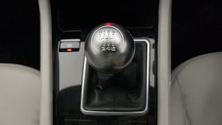 Used 2022 Jeep Compass Longitude (O) 2.0 Diesel Diesel Manual interior GEAR  KNOB VIEW
