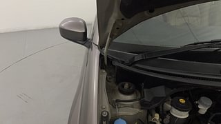 Used 2013 Honda Amaze 1.2 S i-VTEC Petrol Manual engine ENGINE RIGHT SIDE HINGE & APRON VIEW