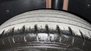 Used 2020 MG Motors Hector 1.5 Hybrid Sharp Petrol Manual tyres LEFT REAR TYRE TREAD VIEW