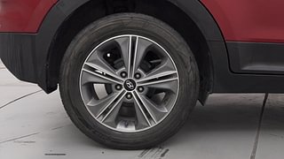 Used 2017 Hyundai Creta [2015-2018] 1.6 SX Plus Auto Petrol Petrol Automatic tyres RIGHT REAR TYRE RIM VIEW