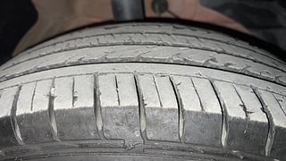 Used 2020 MG Motors Hector 1.5 Hybrid Sharp Petrol Manual tyres RIGHT FRONT TYRE TREAD VIEW