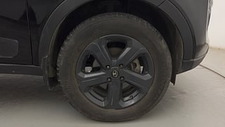 Used 2022 Tata Nexon XZA Plus (Premium) Diesel Dark Edition Diesel Automatic tyres RIGHT FRONT TYRE RIM VIEW