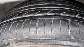 Used 2017 Hyundai Creta [2015-2018] 1.6 SX Plus Auto Petrol Petrol Automatic tyres RIGHT FRONT TYRE TREAD VIEW