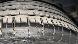 Used 2023 Toyota Glanza V AMT Petrol Automatic tyres RIGHT REAR TYRE TREAD VIEW