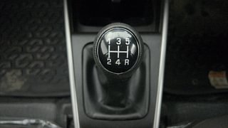 Used 2022 Maruti Suzuki Baleno Zeta Petrol Petrol Manual interior GEAR  KNOB VIEW
