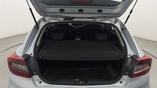 Used 2022 Maruti Suzuki Baleno Zeta Petrol Petrol Manual interior DICKY INSIDE VIEW