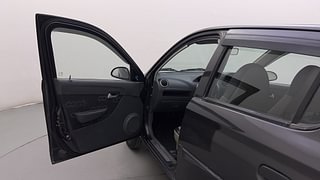 Used 2014 Maruti Suzuki Alto 800 Vxi Petrol Manual interior LEFT FRONT DOOR OPEN VIEW