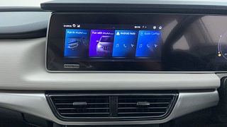 Used 2023 Mahindra XUV700 AX 5 Petrol AT 5 STR Petrol Automatic top_features Integrated (in-dash) music system