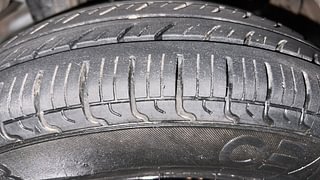 Used 2014 Maruti Suzuki Alto 800 Vxi Petrol Manual tyres RIGHT REAR TYRE TREAD VIEW