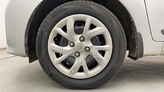 Used 2018 Hyundai Grand i10 Magna AT 1.2 Kappa VTVT Petrol Automatic tyres LEFT FRONT TYRE RIM VIEW